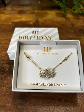 Bomb Party April 2026 “The Mayci Necklace”, Gold